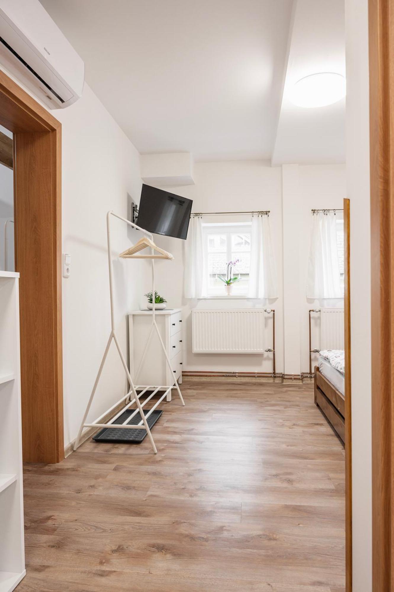 Penzion U Novotnych Jiřetín pod Jedlovou Exteriör bild